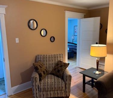Waterford Valley Apartment | Midstream Manor Unit 7, 2 Bedroom Apartment