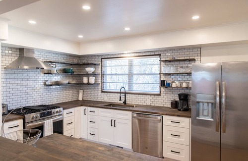 Tulsa House | Midtown pool house
