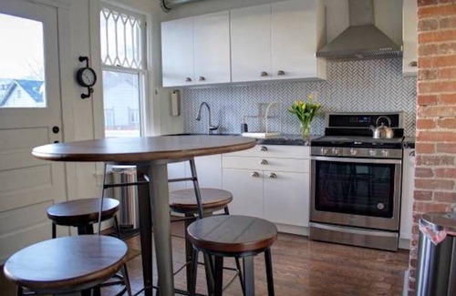 Midtown House | Midtown Studio in Award Winning Historic Home