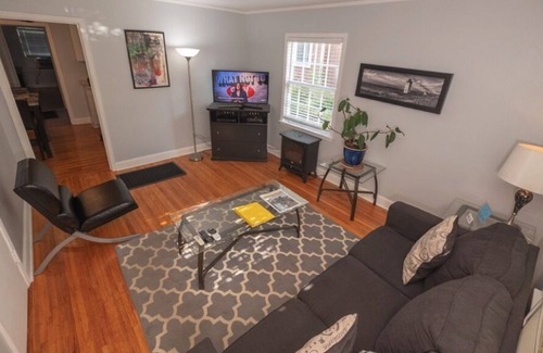 Lenox House | Midtown, Trendy, Perfect Location, Safe, Cooper Young, Overton, Beale