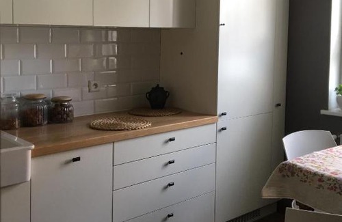 Olsztyn Apartment | Mieszkanie z ogrodem przy jeziorach, Warmia i Mazury