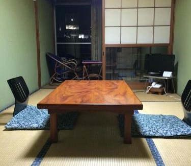 Hachiman-cho Hotel | Miharaya Ryokan