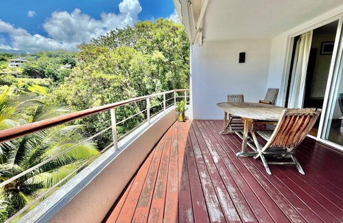 Faaa Condo | Mihimana apartment, a very quiet place with pool next to Papeete