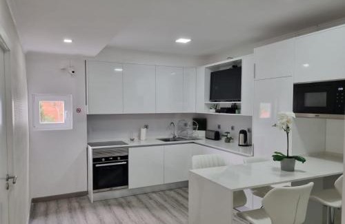 Odivelas House | Mikaela Guest House