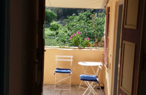 Pedi Apartment | Milias House By the sea shore (upper floor)