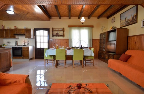 Foli House | Milka 1 by Interhome