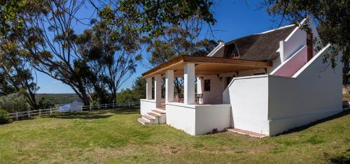 Still Bay Ski Chalet | Milkwood at Kransfontein Estate
