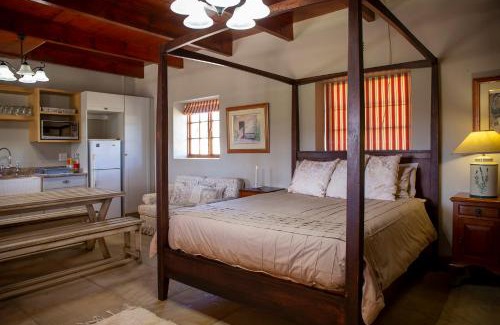 Still Bay Ski Chalet | Milkwood at Kransfontein Estate