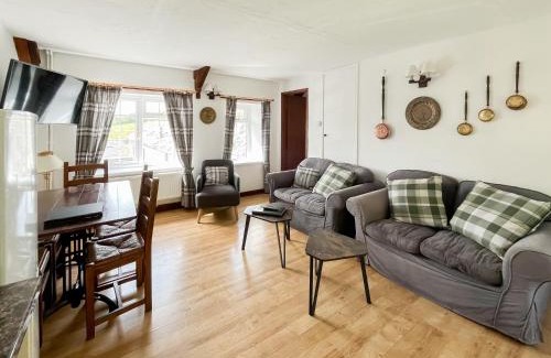 North Buckland House | Mill Cottage - Ukc3374