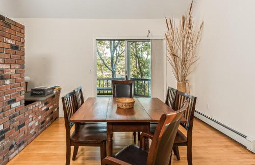 South Chatham House | Mill Pond Vista