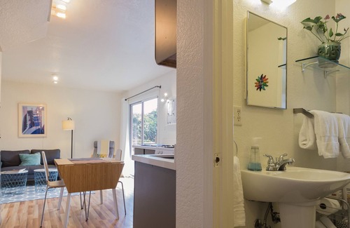 Tamalpais-Homestead Valley Apartment | Mill Valley: 15 Mins to SF, 10 Mins to Muir Woods