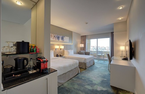 Dubai Investment Park Hotel | Millennium Lakeview Hotel