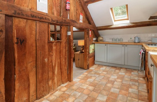 Llanrwst Cottage | MILLERS LOFT, pet friendly, character holiday cottage in Llanrwst