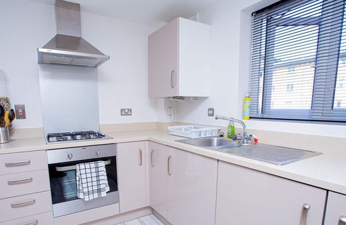 Northampton Apartment | Mills Apartment