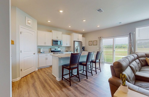 Frankford House | Millville by the Sea townhome with clubhouse, pools & wellness center access