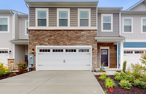 Frankford House | Millville by the Sea townhome with clubhouse, pools & wellness center access