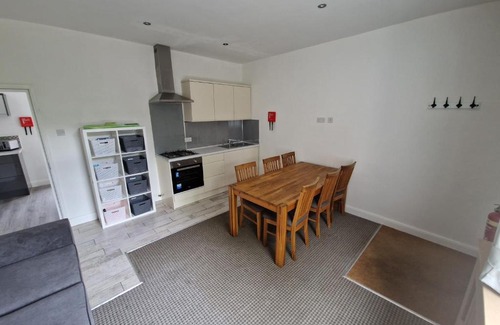 Milnrow Apartment | Milne Apartment 2