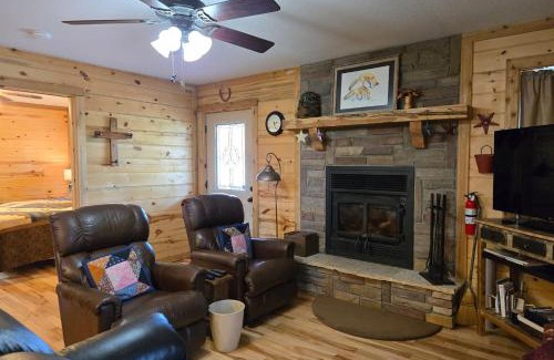 Alpine Village House | Milner Retreat