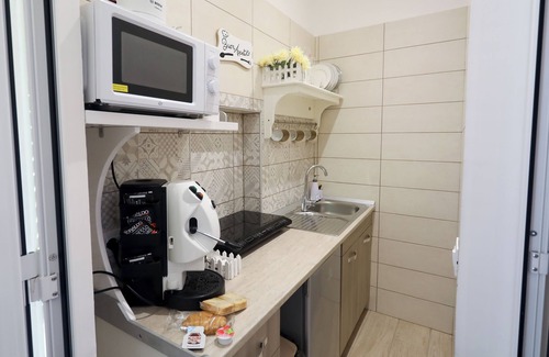 Naples Apartment | Milù holiday house, wonderful house just minutes from the station and airport