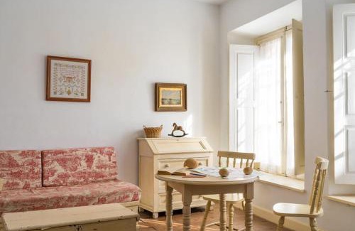 Comillas House | Mima's House · La Casa de Mima