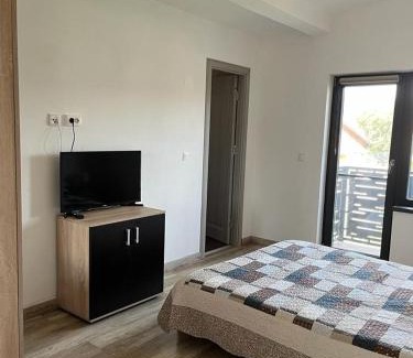 Baia de Fier Villa | Mimi house