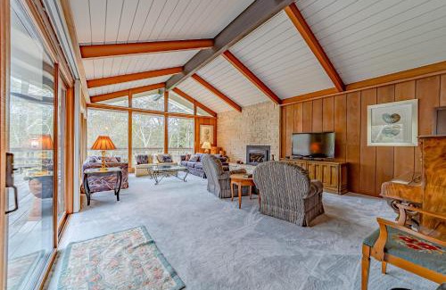 Jacoby Creek House | Mimi's Ranch House