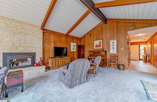 Jacoby Creek House | Mimi's Ranch House