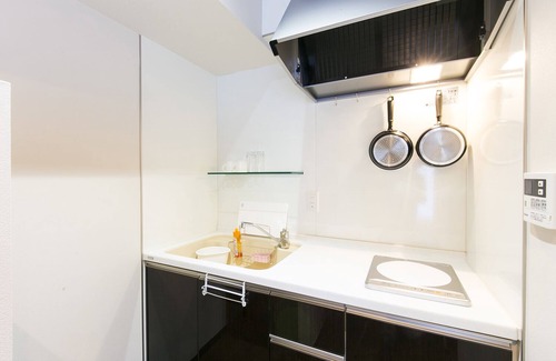 Higashi Ward Apartment | Mina Aoi Apartment
