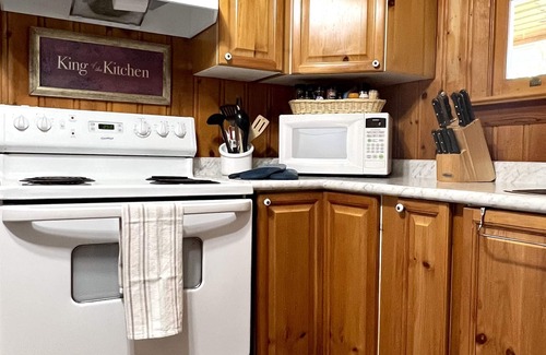 Minden Cottage | Minden Horseshoe Lake - Ontario. maximum 6 persons