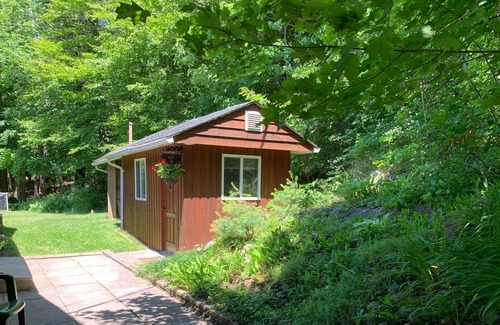 Minett Cottage | Minett- Premium Location - Peak Season