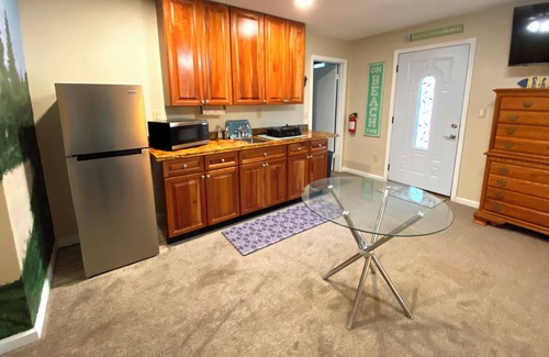 Carrabelle Apartment | Mini EAST Ocean Getaway in the Forgotten Coast of Carrabelle Florida