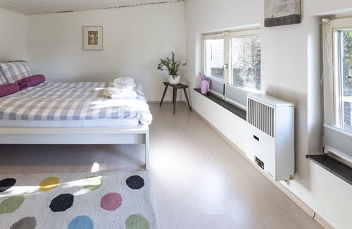 Dattenberg House | Mini house in the natural garden