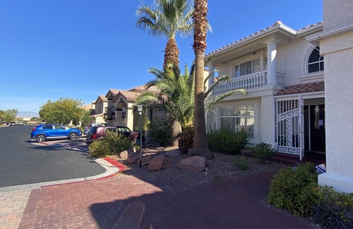 Enterprise House | Mini mansion luxury living