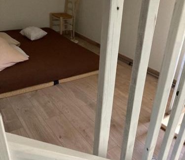 Gallargues-le-Montueux House | Mini villa villa Gallargues le Montueux jardinet/piscine partagée