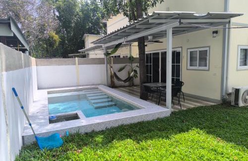 Baan Tai Ski Chalet | Mini Villa with Pool and Mountain view