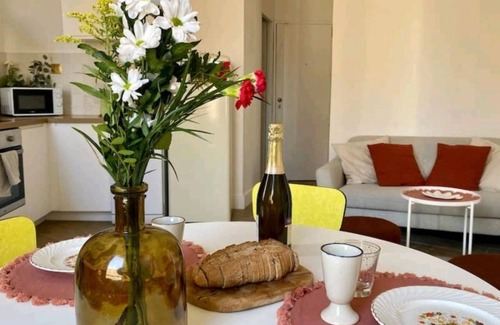 5th Arrondissement Apartment | Minimalistic style of Baille