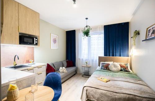 Ursus Apartment | miniStudios Habicha by VAYA STAYS