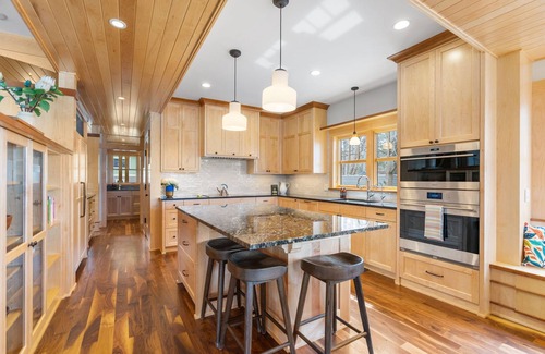 Shoreview House | MINNeSTAY* Turtle Lake Cottage | Lakefront