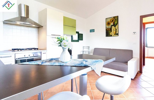 Castellina Marittima Apartment | Minou's Home - Residence Le Farsiche
