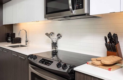 Reston Apartment | Mins from Home Depot | Reston Town Center | Heart of Reston