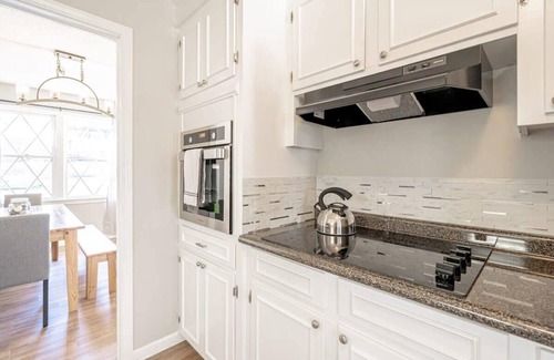 Irmo House | Mins to Lake Murray & Downtown! Serene on Sonning