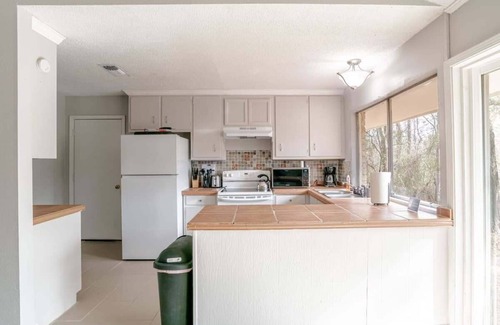 Mobile House | Mins to Museum, Parks, Downtown - Parkhill Place