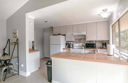 Mobile House | Mins to Museum, Parks, Downtown - Parkhill Place