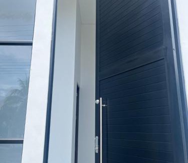 Ricaurte Villa | Mint House Escape