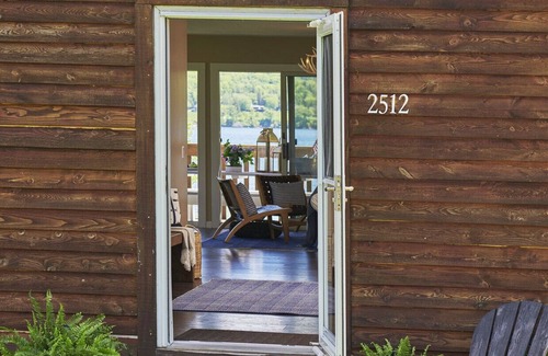 Skaneateles House | Mint Private Lakefront Skaneateles, 4BR/2 Bath w/50ft Lake Frontage w/Dock