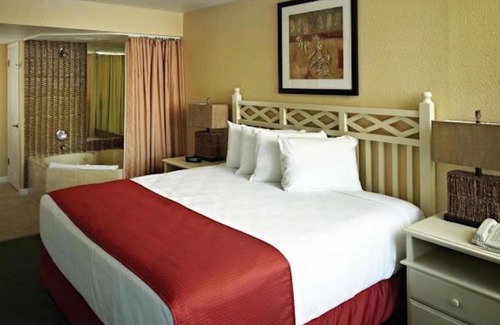 Florida Center Resort | Minutes From Universal, Outlet Shopping, Close to Sea World