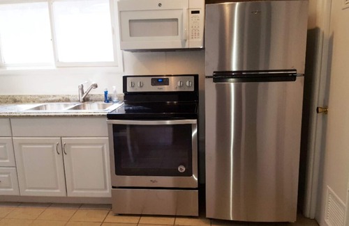 Bellaire Cottage | MINUTES TO TORCH LAKE