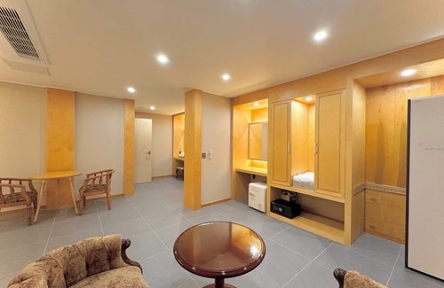 Sokcho Hotel | mir hotel