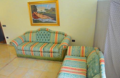 Piazza-Tralia-Pendolo House | MIRA HOUSE