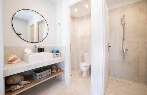 Massouri House | Mira Marina